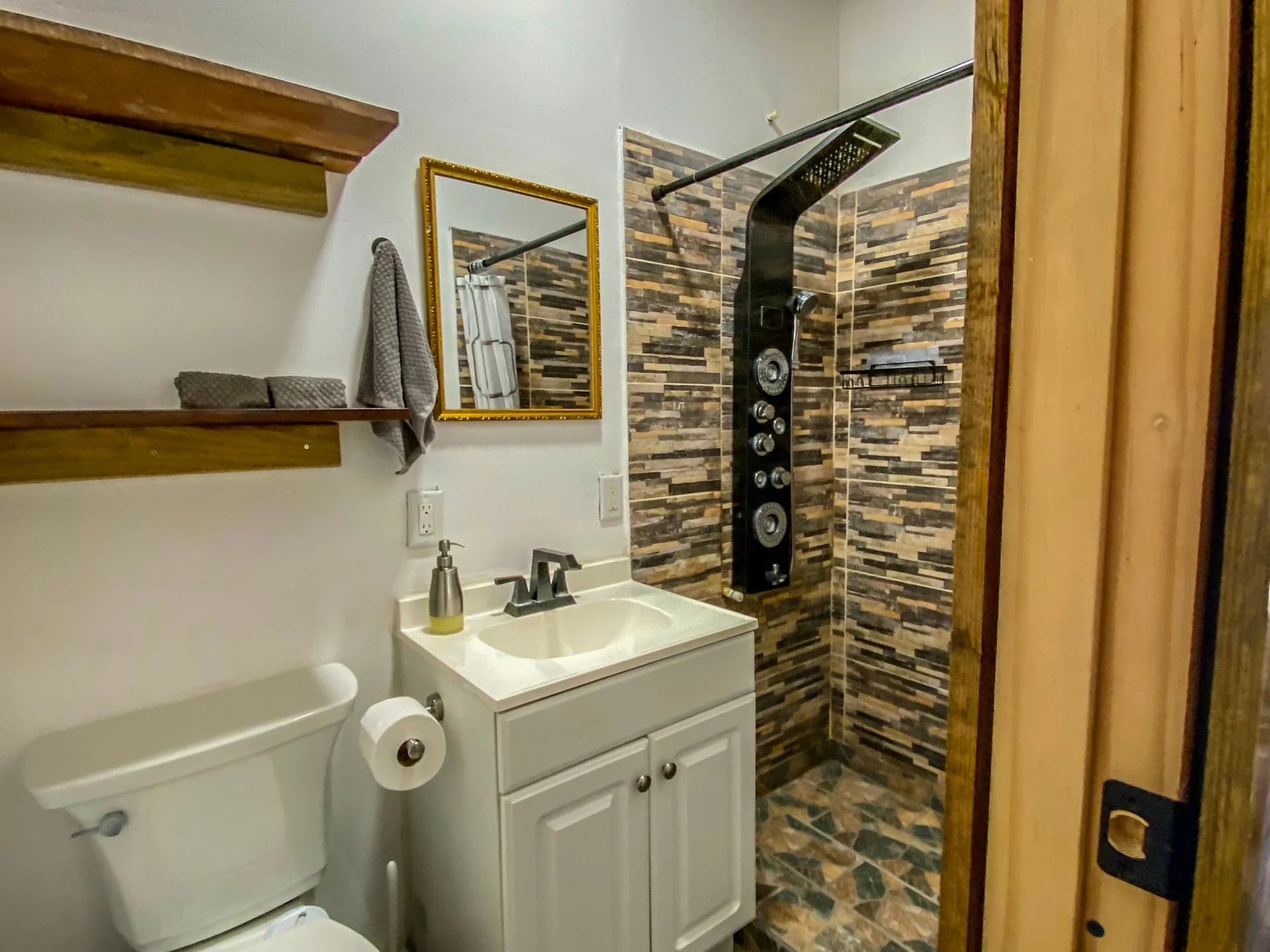 Alabama Suite photo 7
